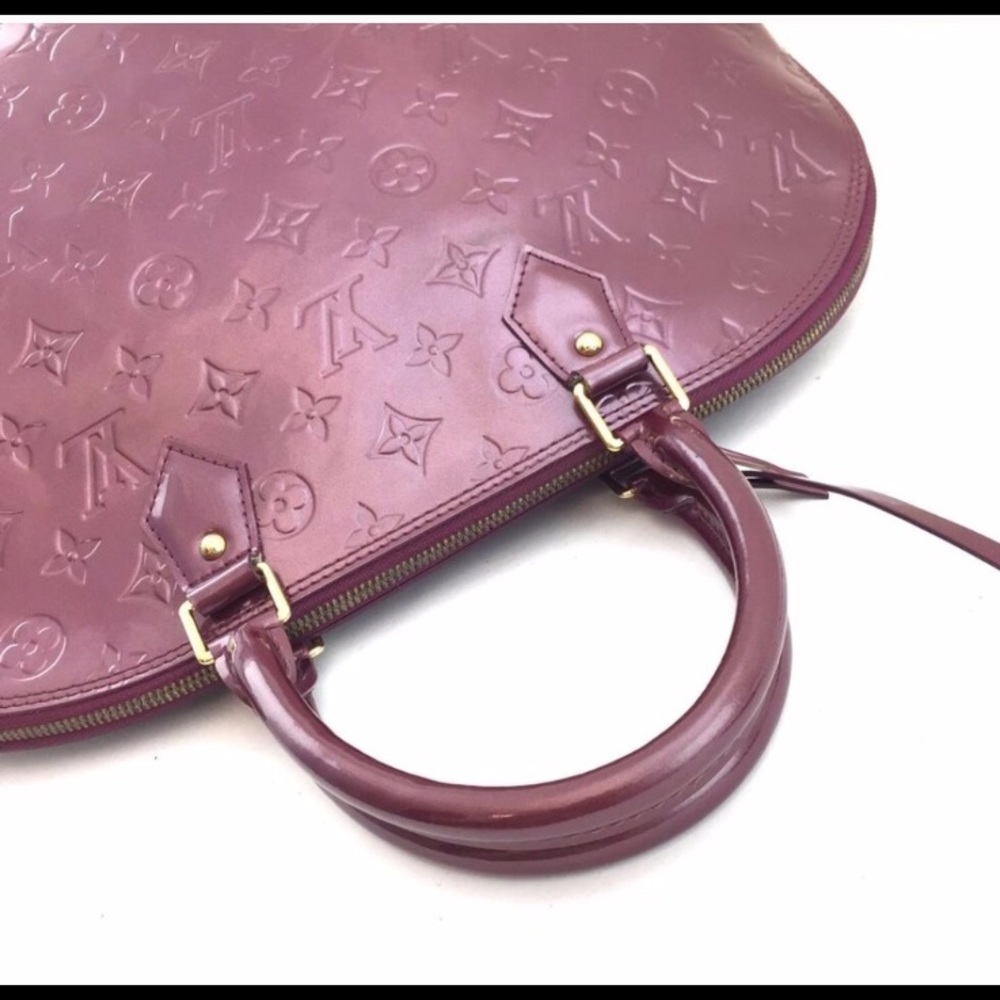 LOUIS VUITTON VIOLETTE MONOGRAM VERNIS ALMA GM BAG - Picture 2 of 2